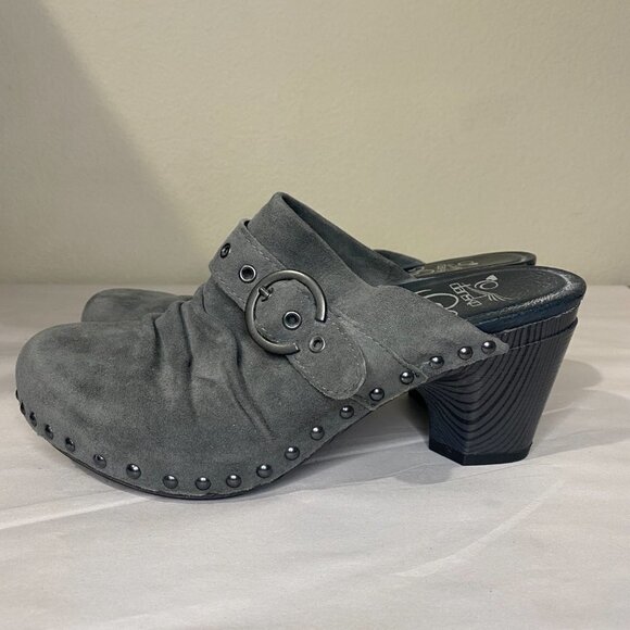 Dansko Womens Gray Nadine Suede Round Toe Slip On Studded Clog Heel Size US 9 - Picture 4 of 10